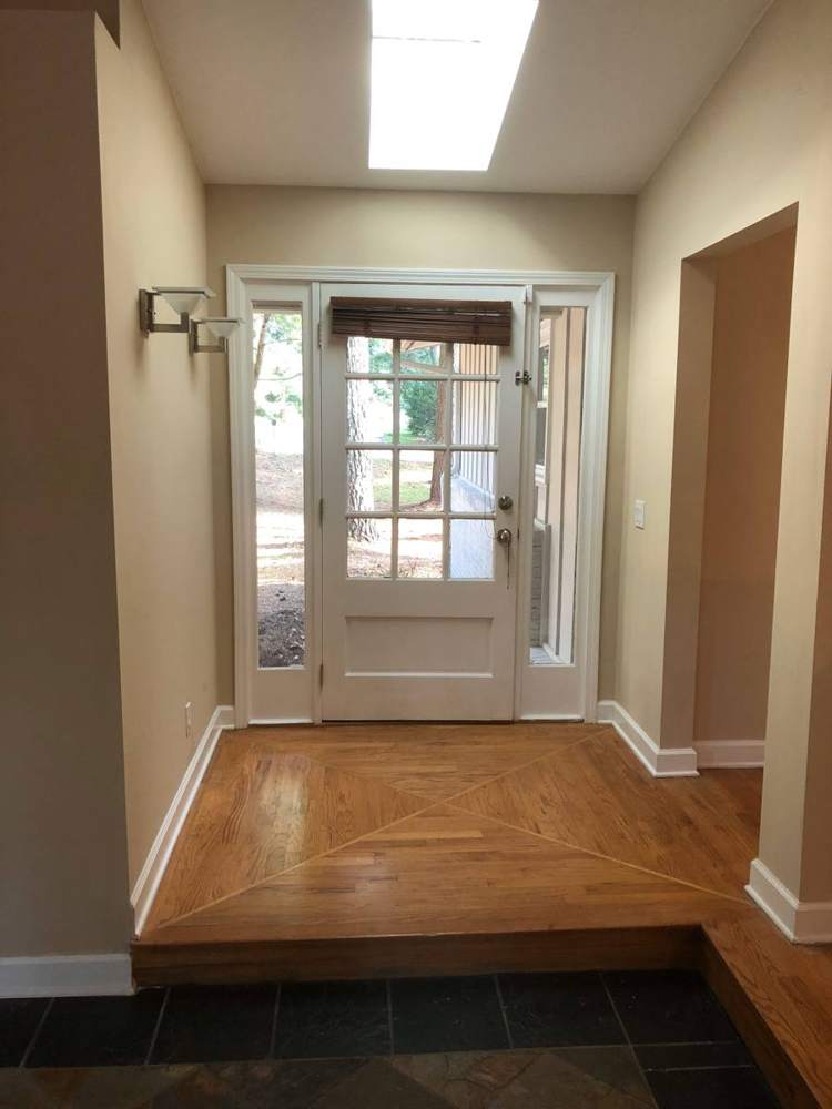 Pine Ranch: Entry hall