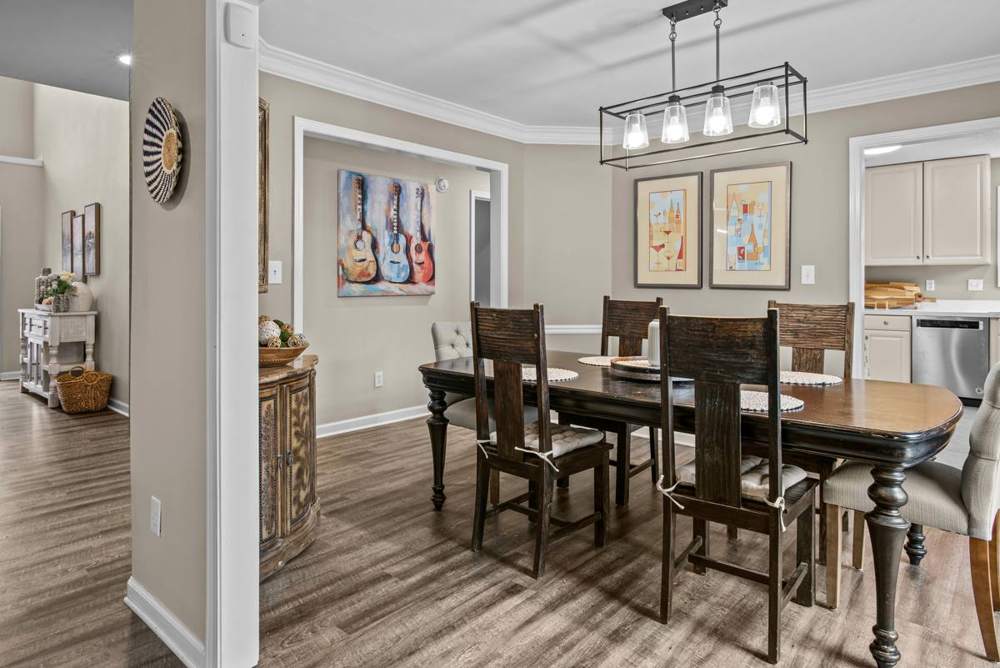Rose CT Haven: Dining room